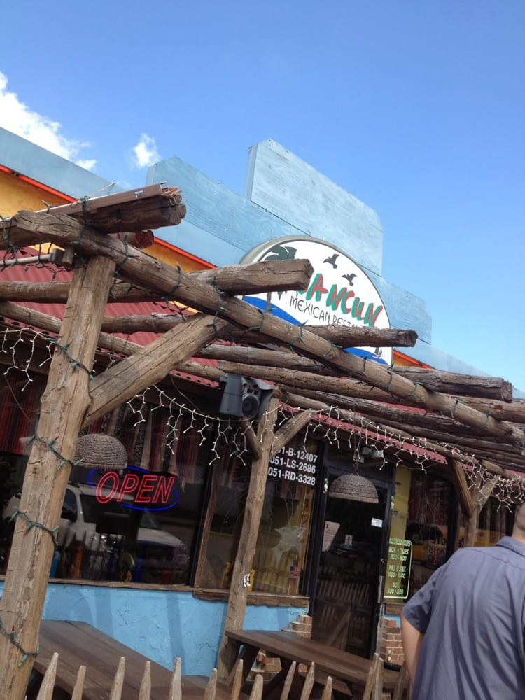 Cancun Mexican Restaurant Mexican 341 S Green St, Henderson, KY