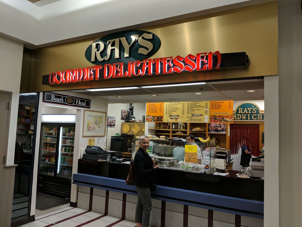 Ray's Deli
