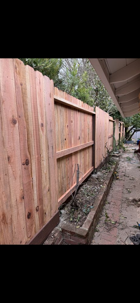 Mega Fence