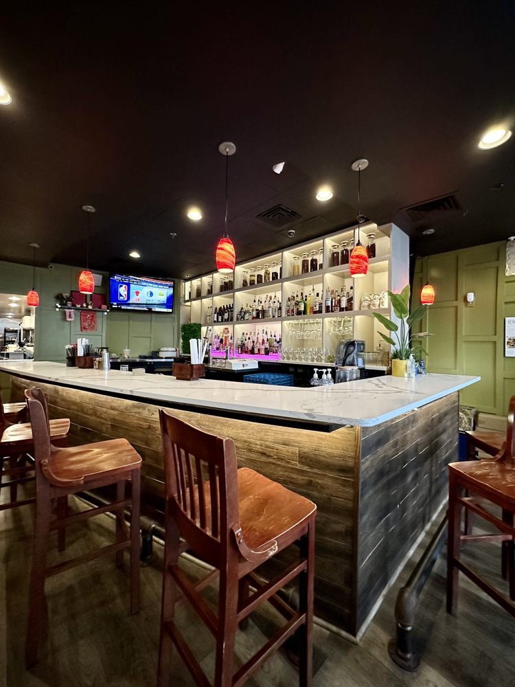 Banana Leaf Thai + Bar