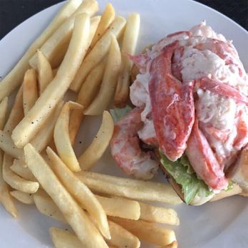 Belle Isle Seafood 337 Photos 346 Reviews One Main Photo Of Belle Isle Seafood Winthrop Ma United States
