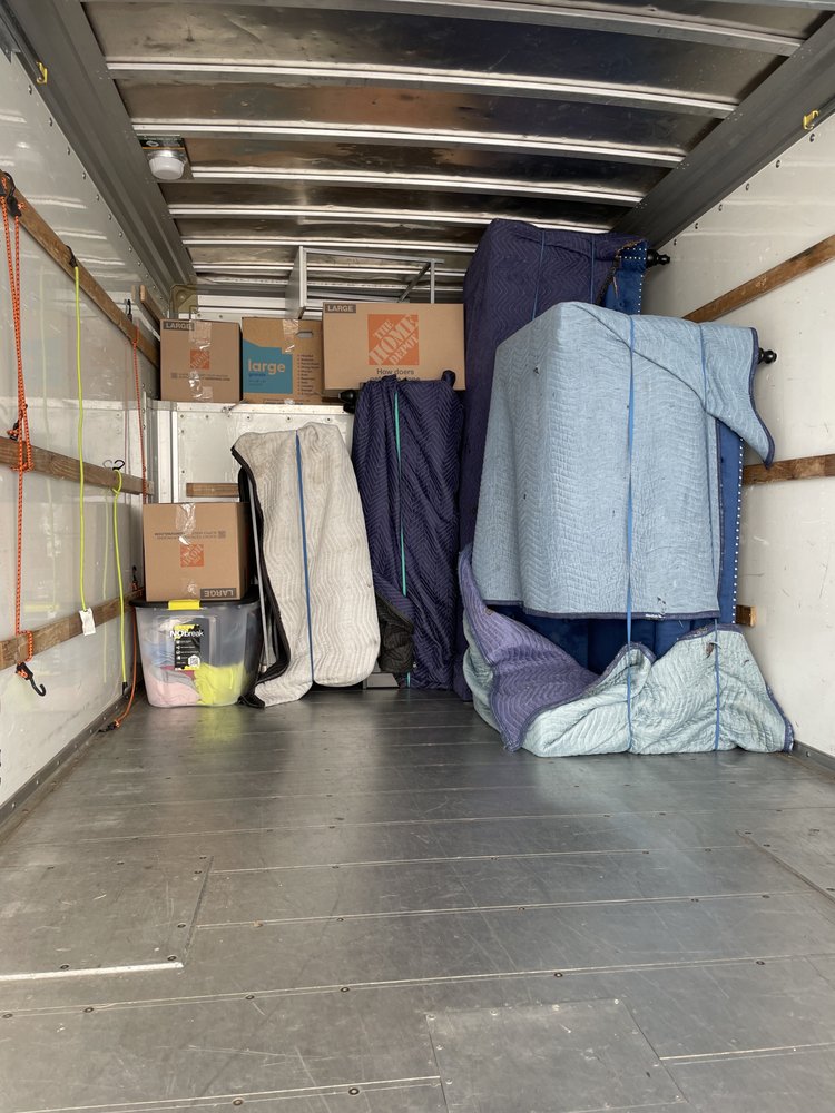 Diamond Hauling & Delivery