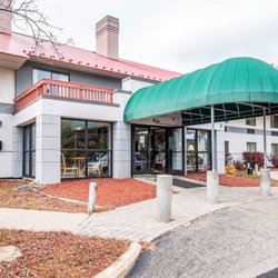 Econo Lodge Near Plymouth State University 16 Photos Hotels Photo Of Econo Lodge Near Plymouth State University Nh United States
