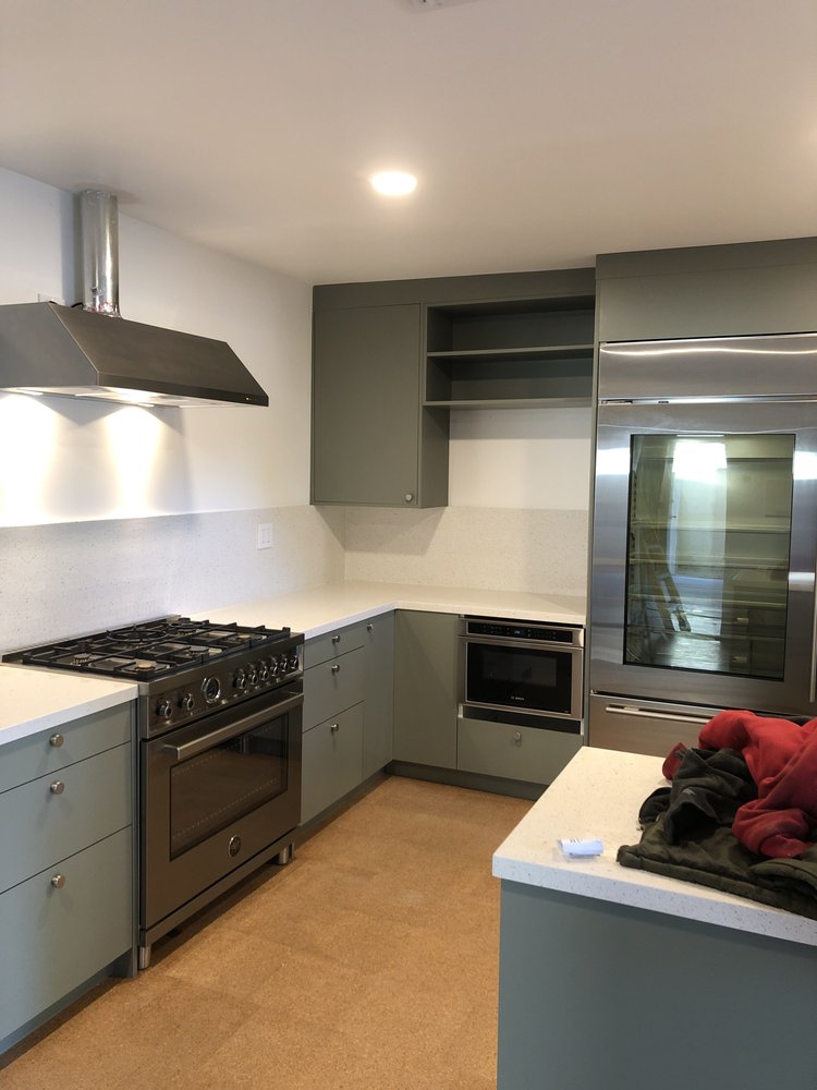 image of business Binnenhof Construction & Kitchen Installations