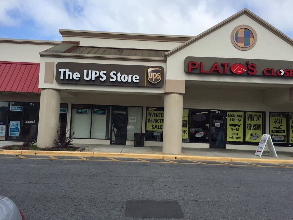 The UPS Store Shipping Centers 5501 Abercorn St, Savannah, GA