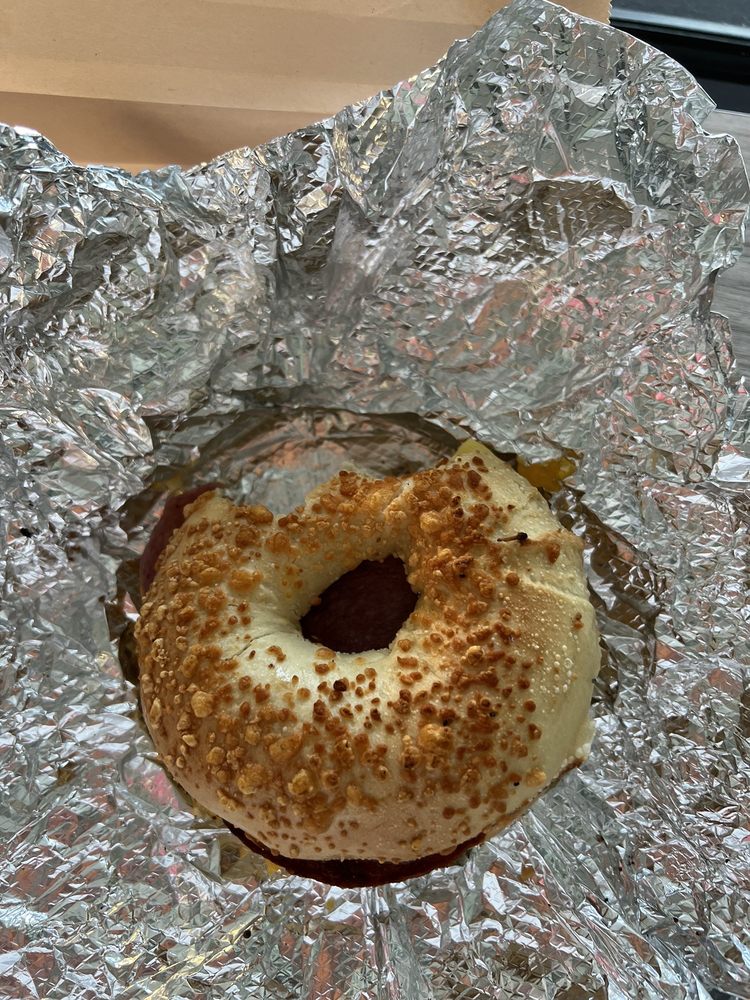 Giovanni's Brooklyn Bagels