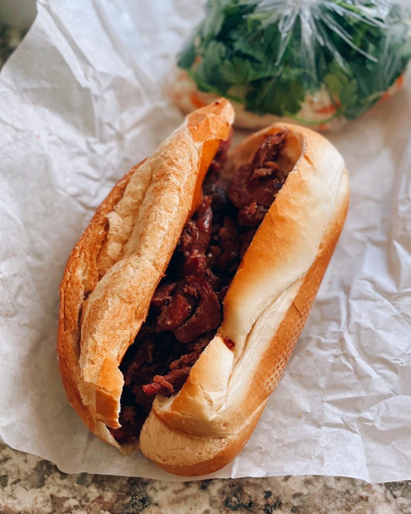 Saigon's Bakery / Banh Mi Saigon Saigon's Bakery / Banh Mi Saigon