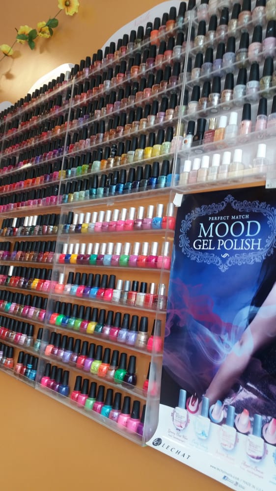 Central Nails 12 Photos Nail Salons 50 S County Commons Way