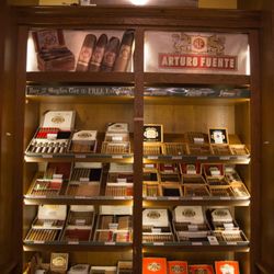 photo de famous smoke shop easton pa tats unis