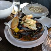 Hooked Seafood Restaurant 185 Photos 242 Reviews 110 Photo Of Hooked Seafood Restaurant Manchester Nh United States Steamed Mussels