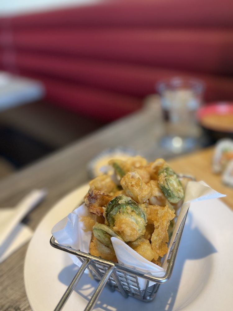 Kuka Sushi & Izakaya