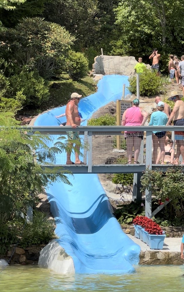 Sun Crest Water Park