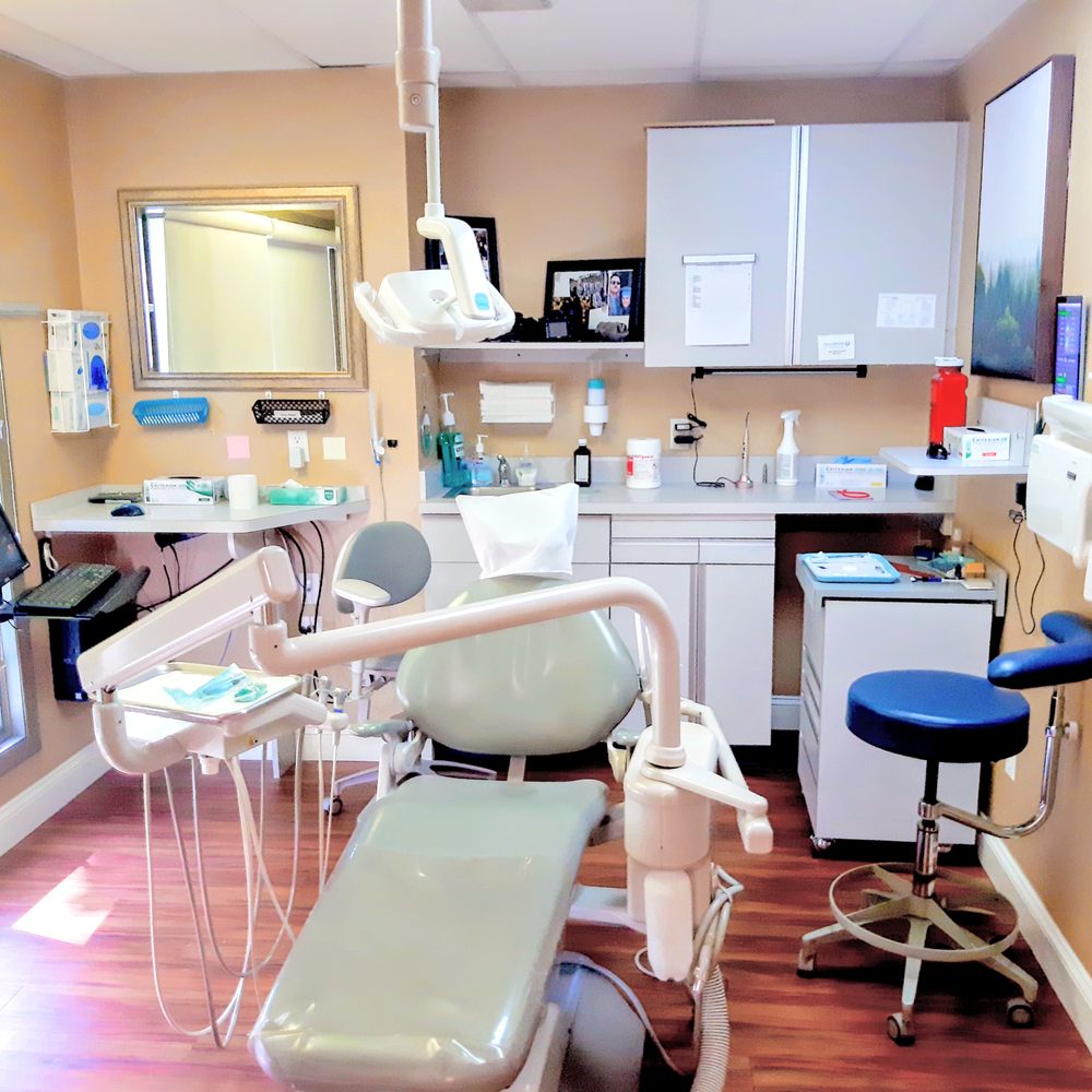 image of business Dental Associates