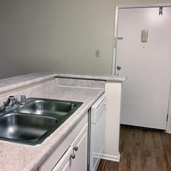 Paradise Garden Apartment 24 Photos 54 Reviews Apartments Photo Of Paradise Garden Apartment Long Beach Ca United States Kitchen With