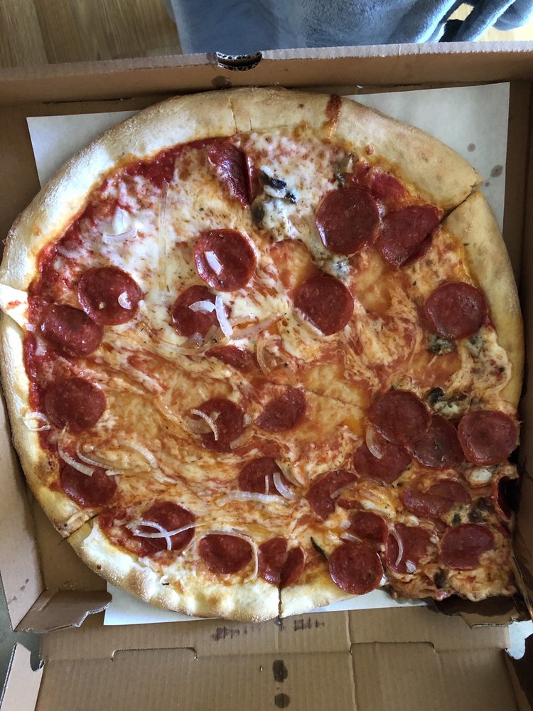 Caruso's Italian Restaurant & Pizzeria