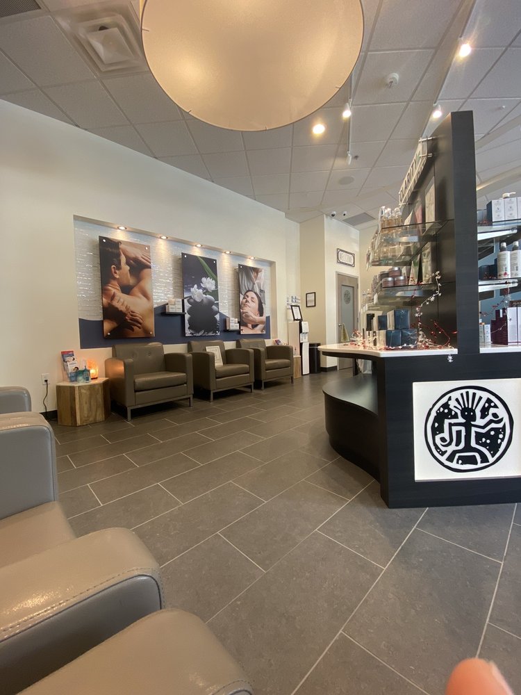 Hand & Stone Massage and Facial Spa