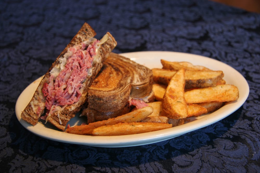 The Dingle House Irish Pub 88 Photos & 122 Reviews Irish 9102 W