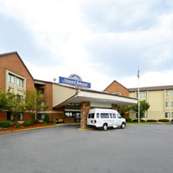 Howard Johnson Hotel By Wyndham Newark Airport 53 Photos 87 Photo Of Howard Johnson Hotel By Wyndham Newark Airport Nj United States
