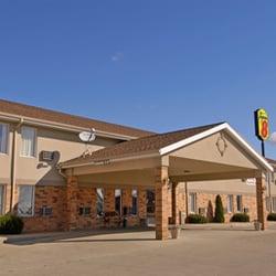 Super 8 By Wyndham Mattoon Hotels 205 Mcfall Road Il Photo Of Super 8 By Wyndham Mattoon Il United States