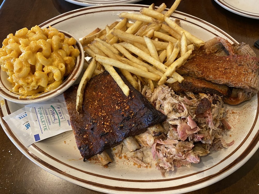 Sweet P's Uptown Corner