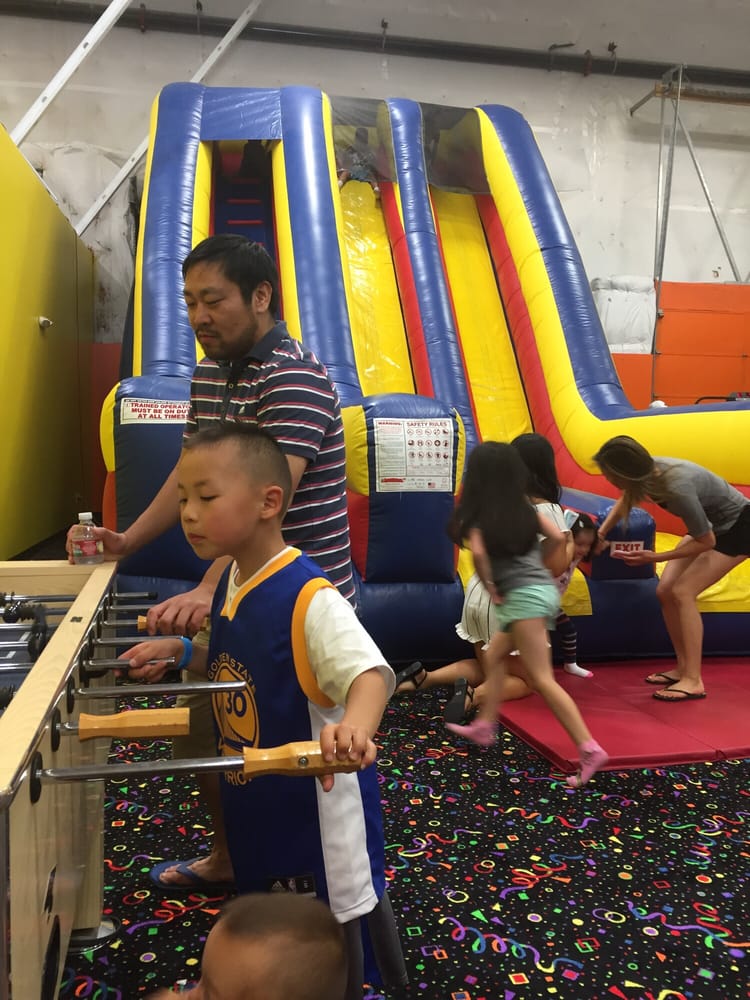 Super Jump Party Zone 18 Photos & 21 Reviews Kids Activities 1604