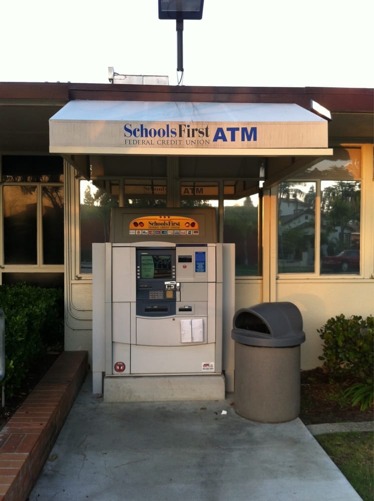 Paramount Unified School District Middle Schools & High Schools