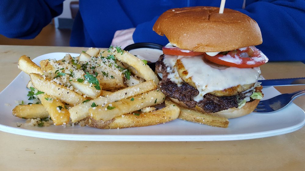 Crave Real Burgers Highlands Ranch 302 Photos & 365 Reviews