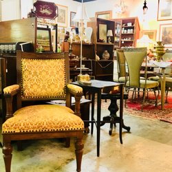 Aladdin S Lamp Antiques Closed 12 Photos 5201 B Photo Of Aladdin S Lamp Antiques Baton Rouge La United States