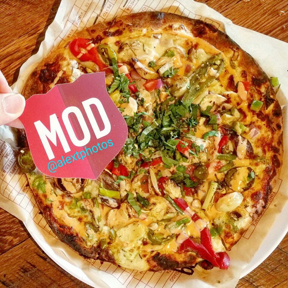 double crust mod pizza