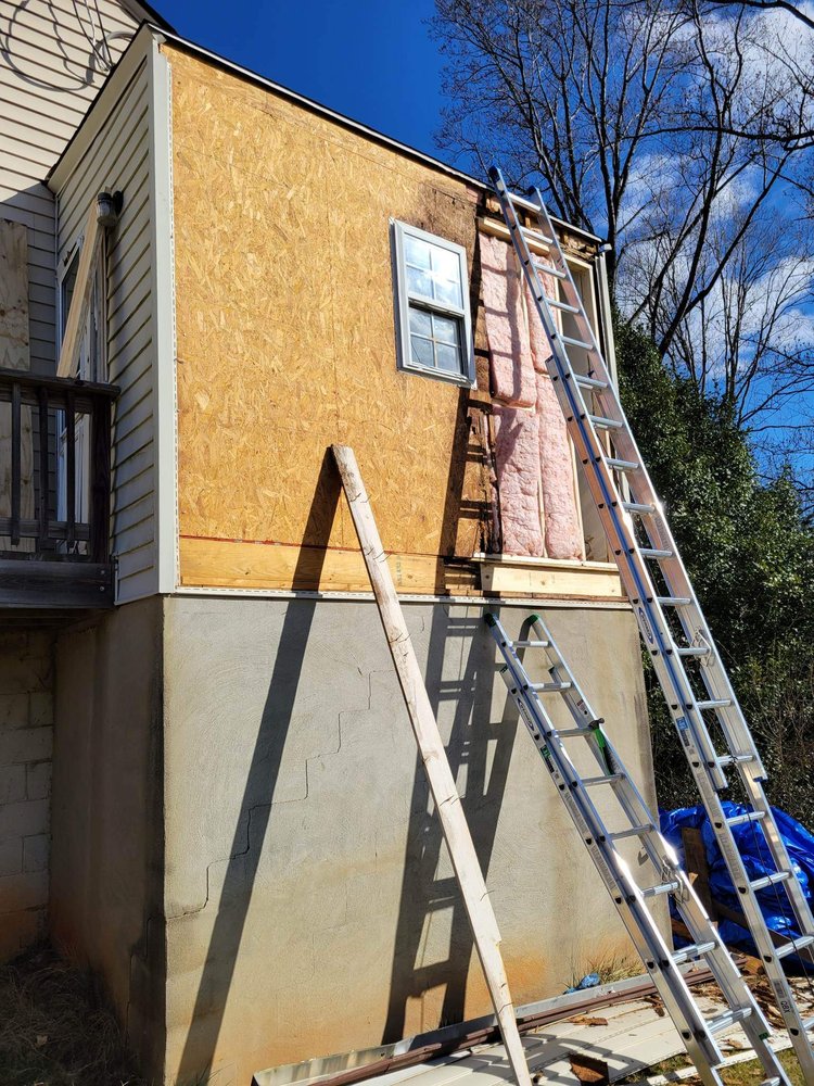 image of business Juniors handyman service