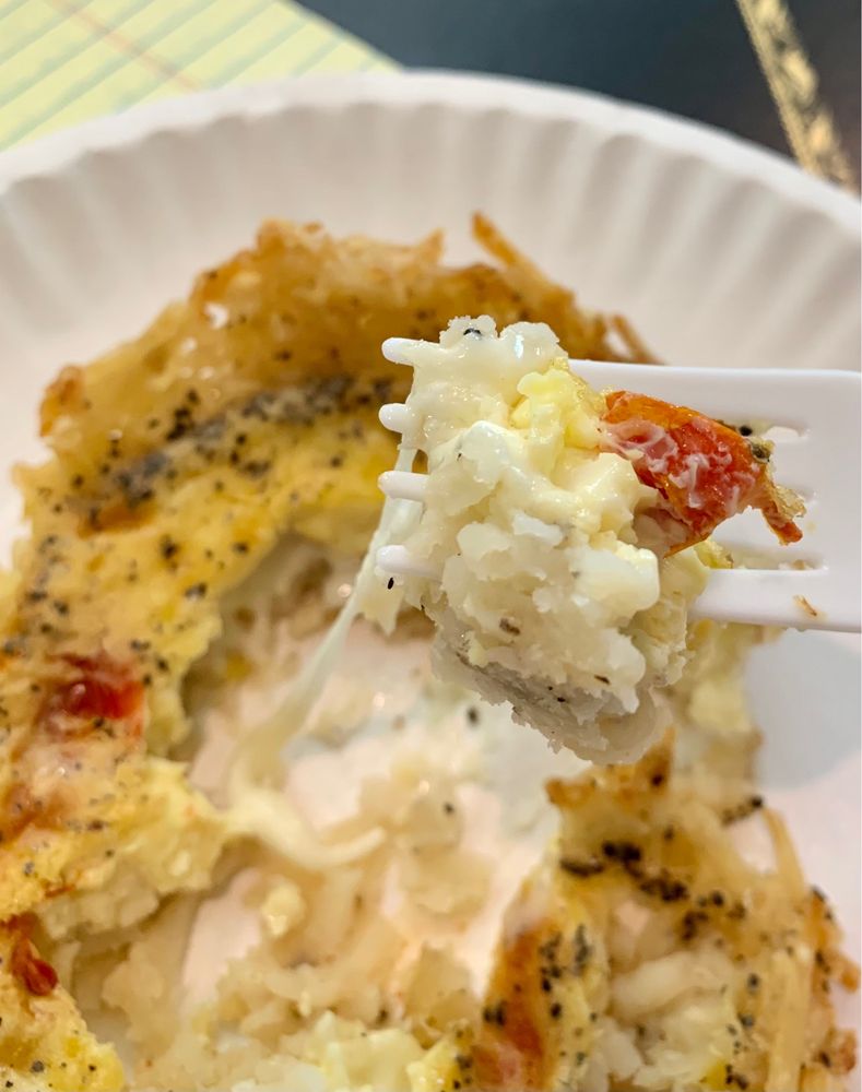 Cakes by B's Blue House Bakery