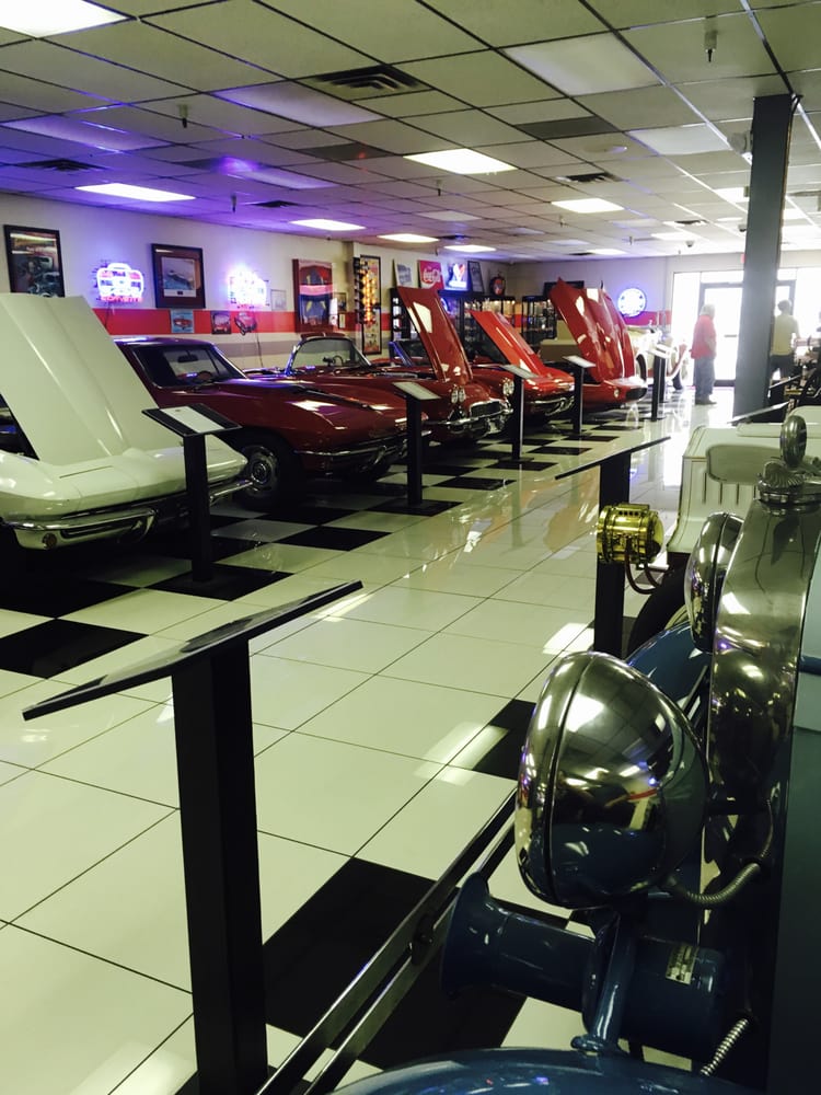 Lots of Corvettes Yelp