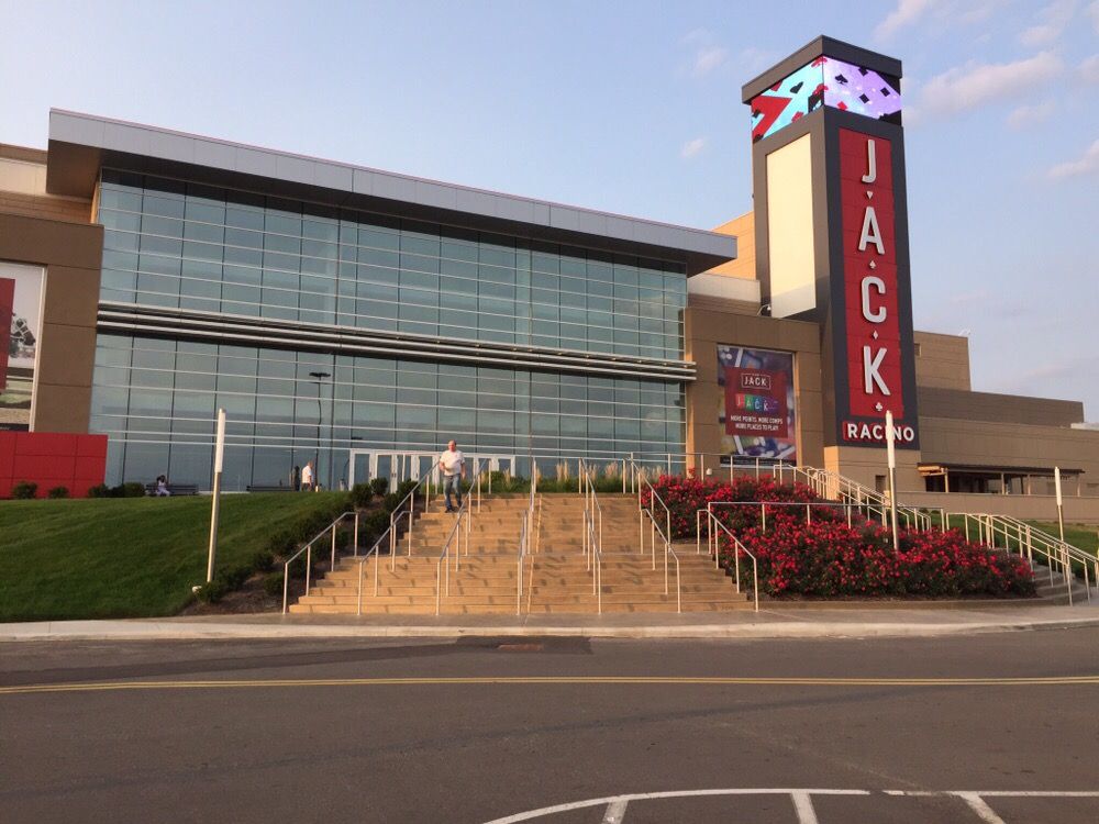 JACK Thistledown Racino 18 Photos & 44 Reviews Horse Racing 21501