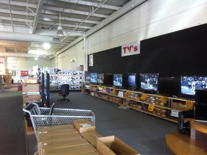 Bargain Hunt Discount Store 4140 Carothers Pkwy, Franklin, TN