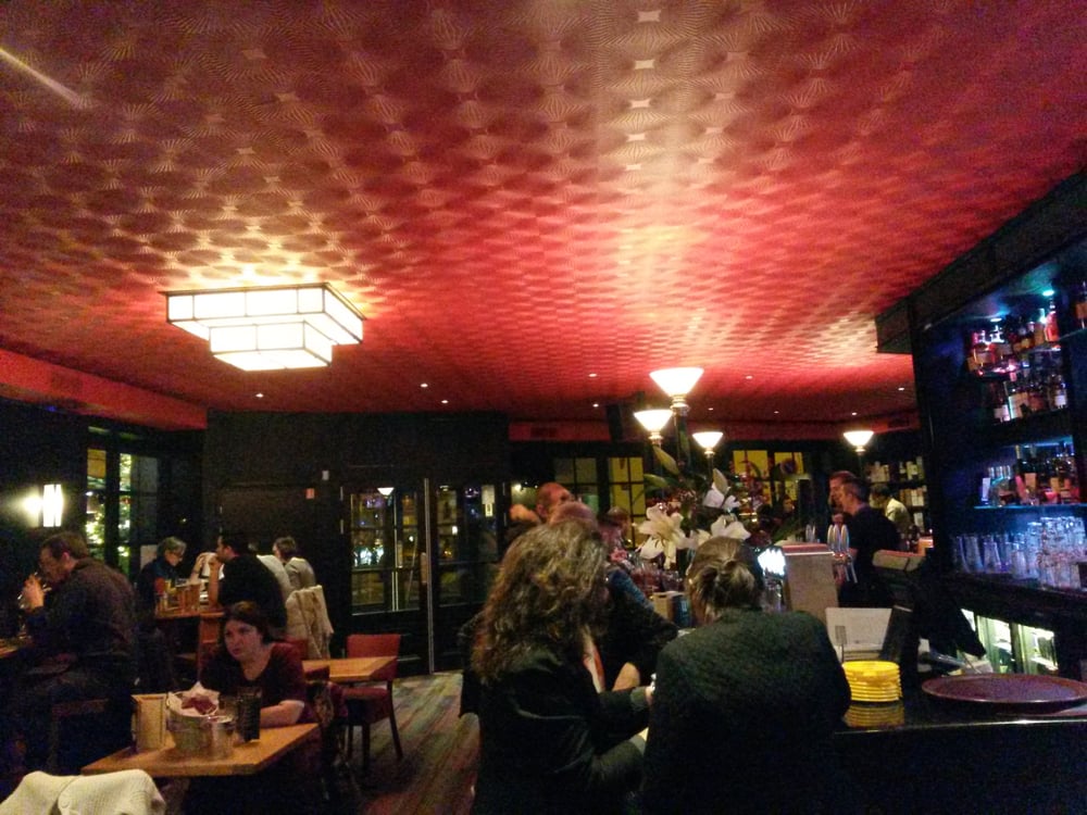 Wallace Pub 17 Photos & 12 Reviews Pubs 8 rue de la Claire, Vaise