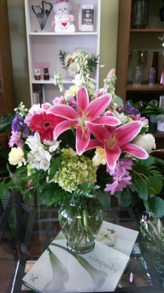 Florist Of The Northwoods 10 Photos Florists 2250 Florida 580