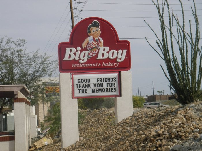 Bob’s Big Boy Restaurant CLOSED Restaurants 1881 Kiowa Blvd N