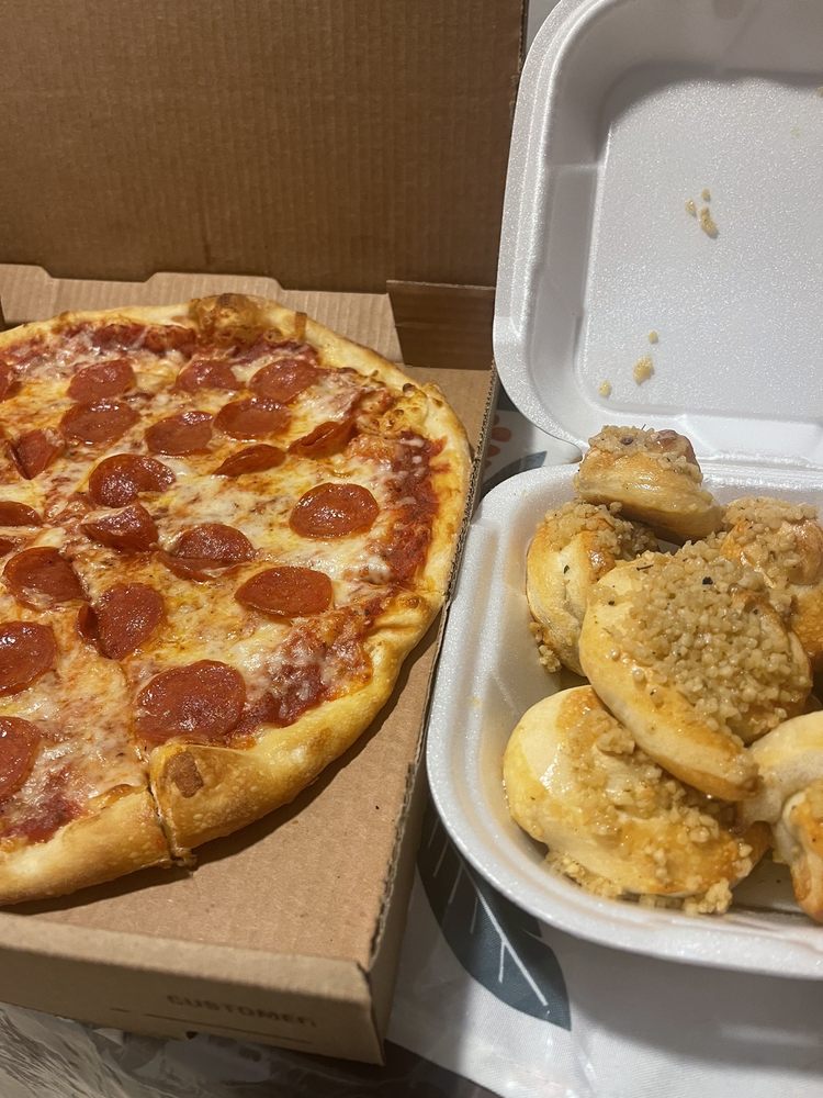 Sam's Pizza