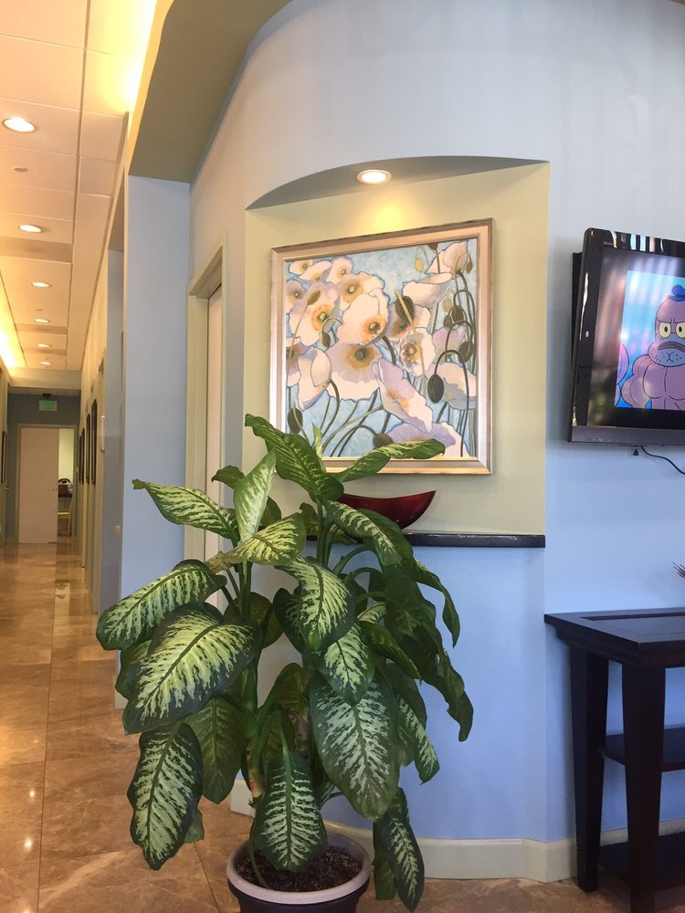 image of business Cali Bay Dental Care
