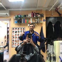 Gentleman S Barber 11 Reviews Barbers 20 W 47th St Photo Of Gentleman S Barber New York Ny United States