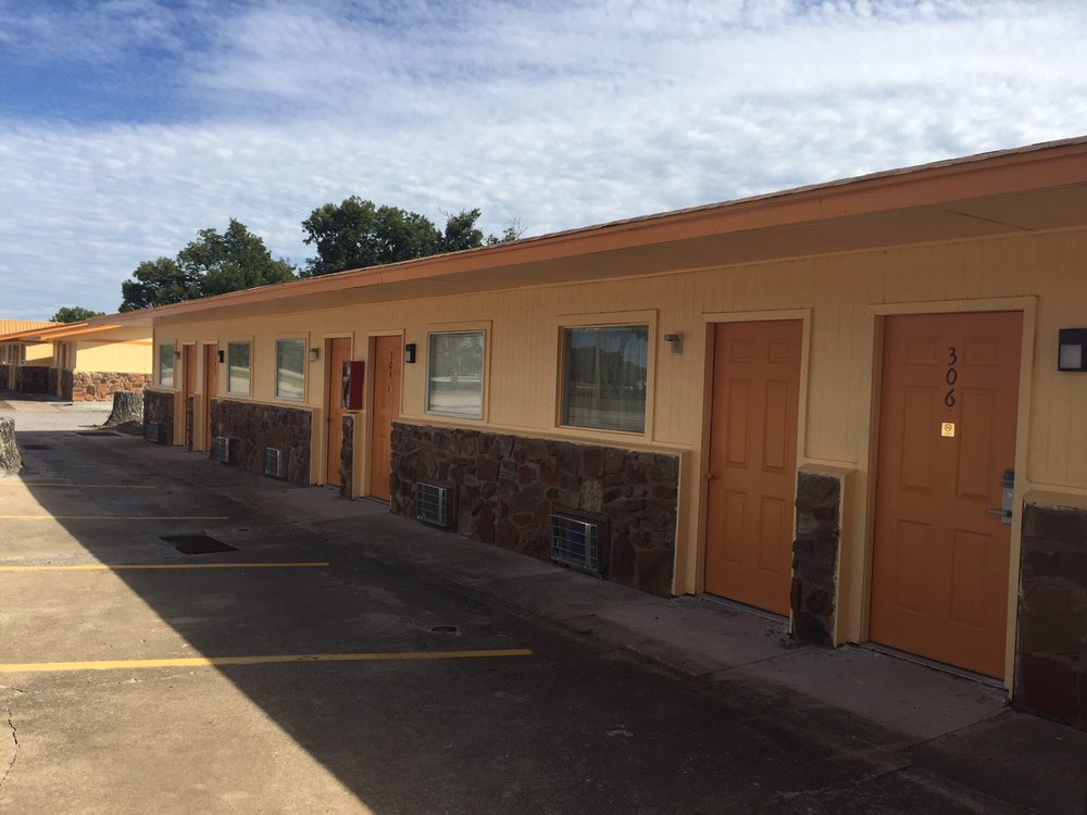 Western Inn Motel Hotels 1500 W Main St Tishomingo Ok Phone Western Inn Motel Hotels 1500 W Main St Tishomingo Ok Phone Number Last Updated December 16 2018 Yelp