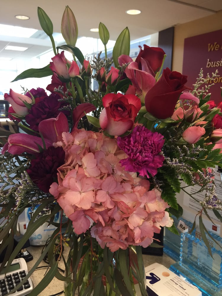 Expressions Unlimited 10 Photos Florists 921 Poinsett Hwy