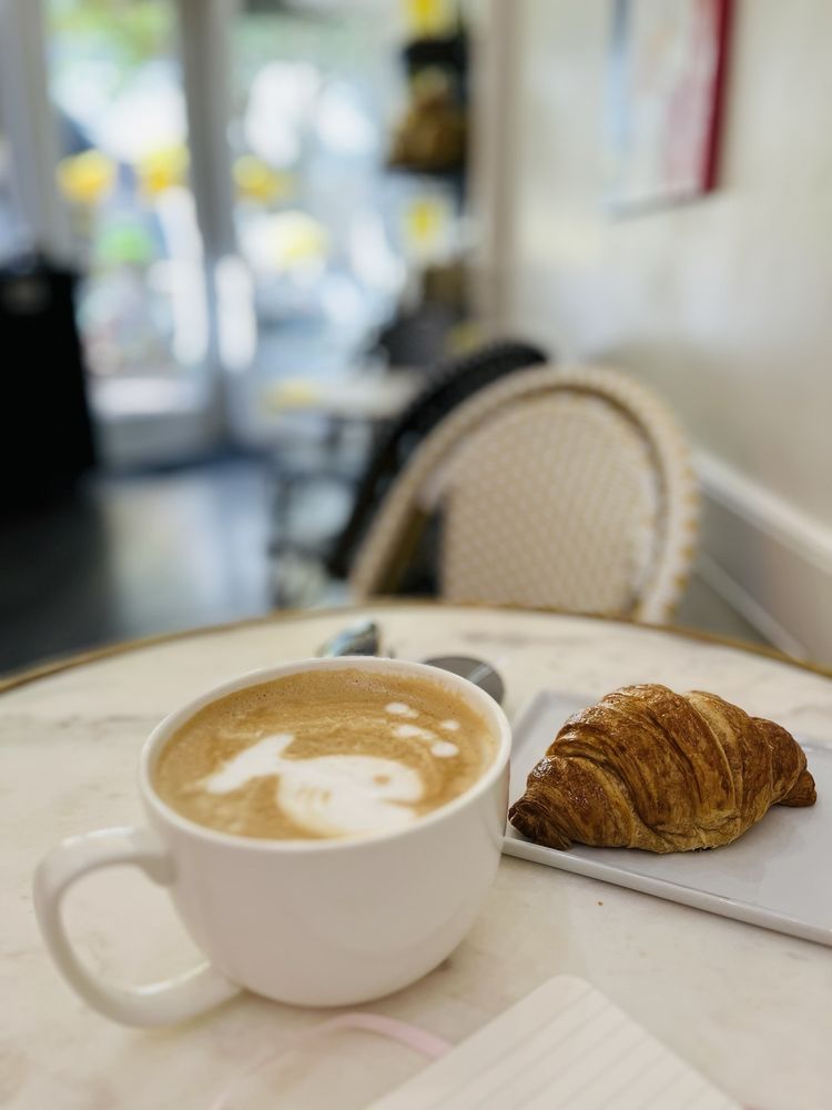 Renaissance Pâtisserie