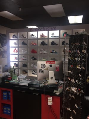kickclusive website