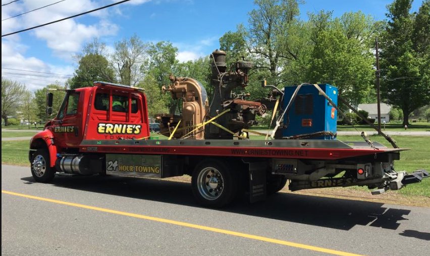 Ernie's Towing