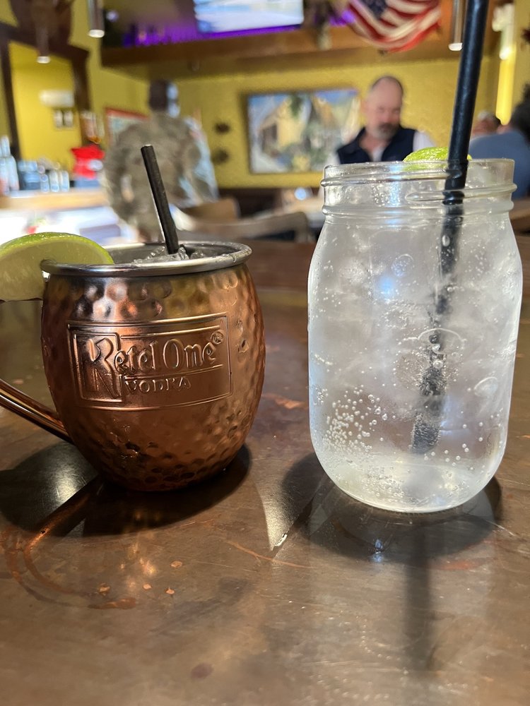 The General Historic Bar