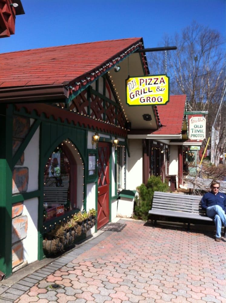 DJ’s Pizza CLOSED Pizza 16 Chattahoochee St, Helen, GA