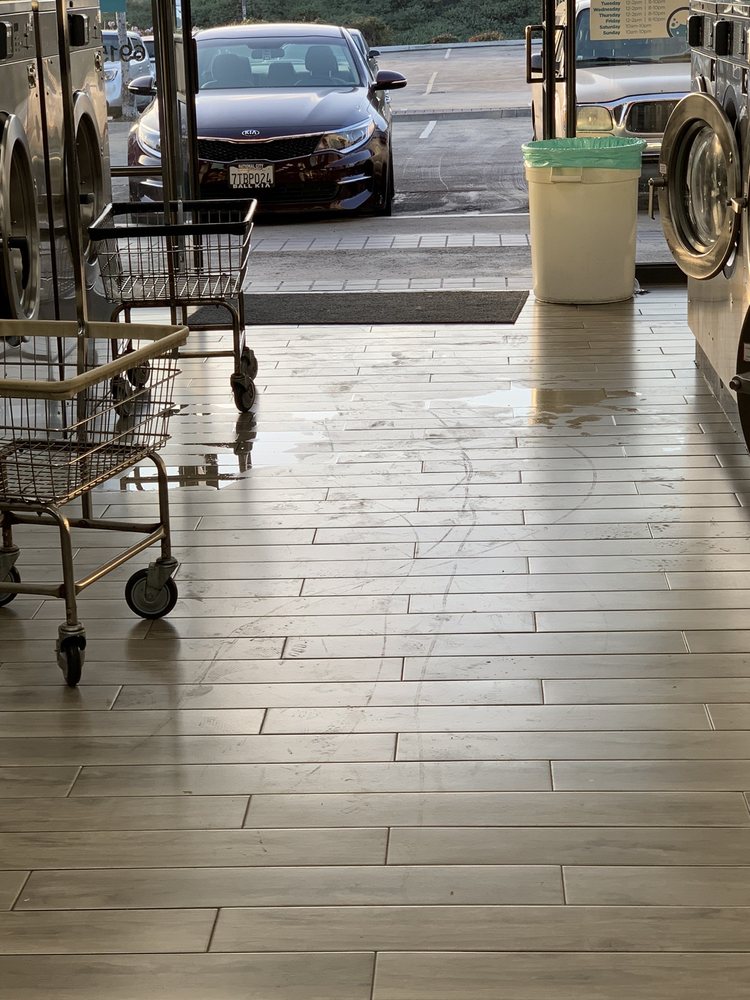 Spin Coin Laundry