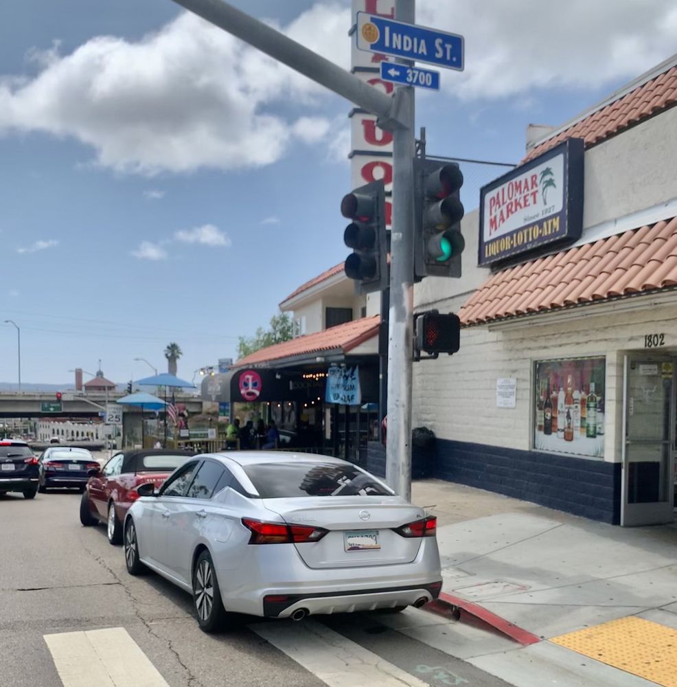 Palomar Market