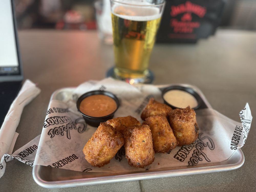 Sickies Garage Burgers & Brews